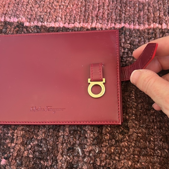 Ferragamo Burgundy Vintage Excellent Condition Leather Photo Frame - Picture 2 of 6